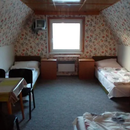 Kemp Horni Becva Room photo