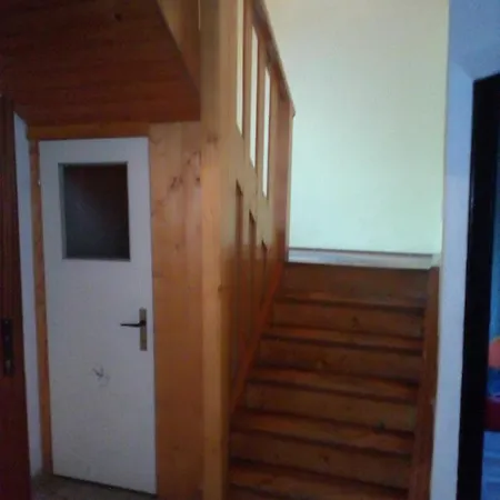 Kemp Horni Becva Room photo